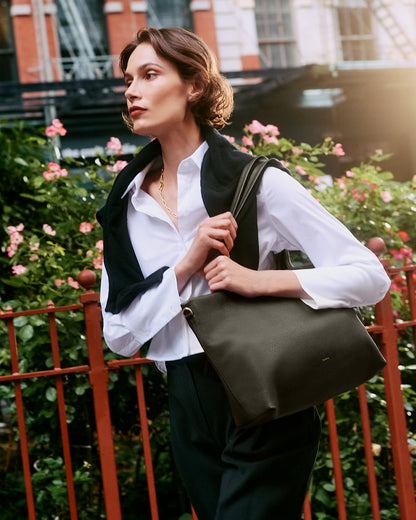 Small Easy Zipper Tote