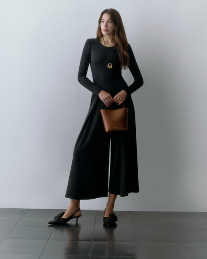 Mini Linea Bucket Bag