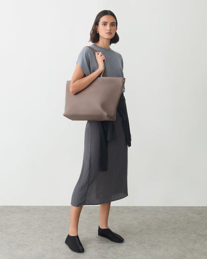 Classic Easy Zipper Tote